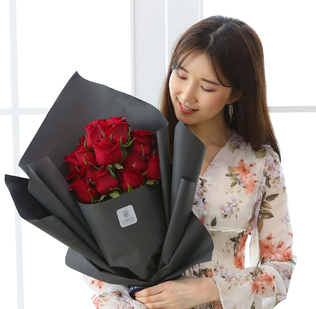 {서울수도권, 광역시} Yes it is 그 입술에 입맞춤하고파