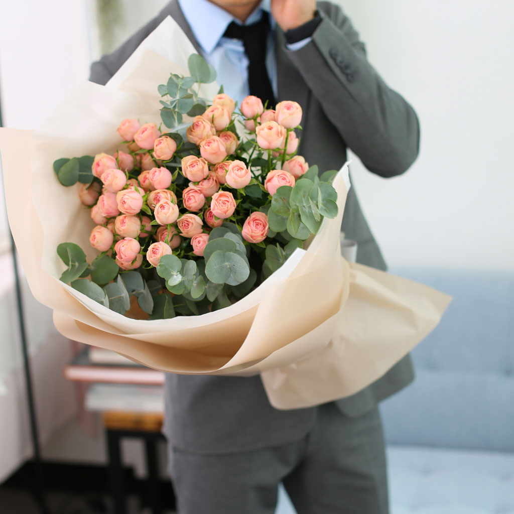 네추럴한 자나장미는 드라이플라워로 사랑 받는 꽃입니다.