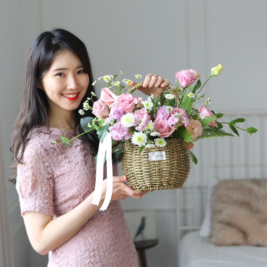 Roseday - Pink roses basket