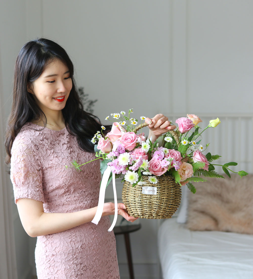Roseday - Pink roses basket