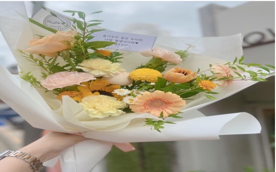 [삼성동꽃배달,코엑스꽃배달]시즌꽃다발 M사이즈